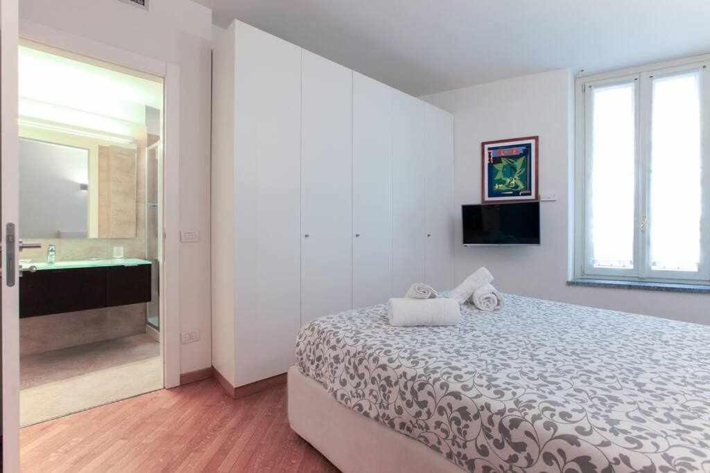 Brera Area Lovely Apt Close To Piazza Duomo ميلان المظهر الخارجي الصورة