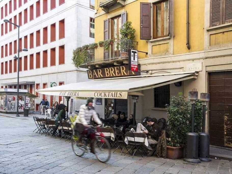 Brera Area Lovely Apt Close To Piazza Duomo ميلان المظهر الخارجي الصورة